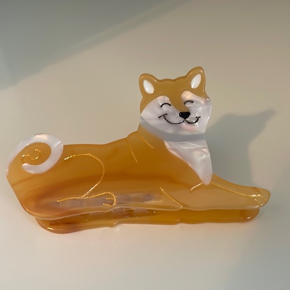 NWT Dog Shiba inu Hair Claw - Viral Dog Shaped Hair Clips | Dog Mom Gift - Picture 2 of 5
